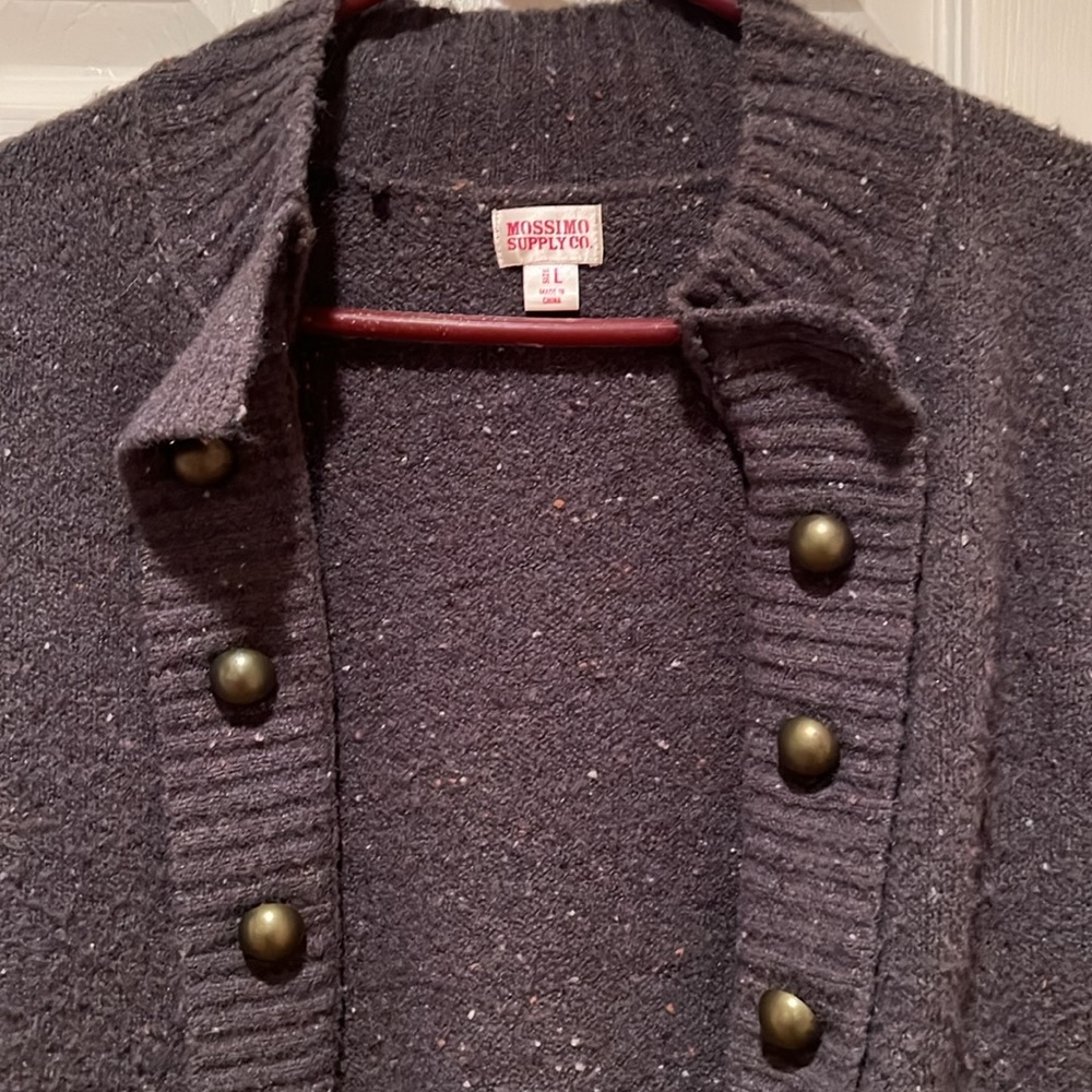 Gray sweater - Picture 2 of 4
